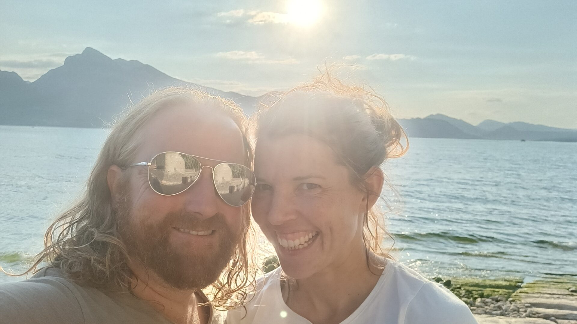 filter: 0; jpegRotation: 180; fileterIntensity: 0.000000; filterMask: 0; module:1facing:1; 
hw-remosaic: 0; 
touch: (-1.0, -1.0); 
modeInfo: ; 
sceneMode: Hdr; 
cct_value: 5128; 
AI_Scene: (-1, -1); 
aec_lux: 145.0; 
hist255: 0.0; 
hist252~255: 0.0; 
hist0~15: 0.0;