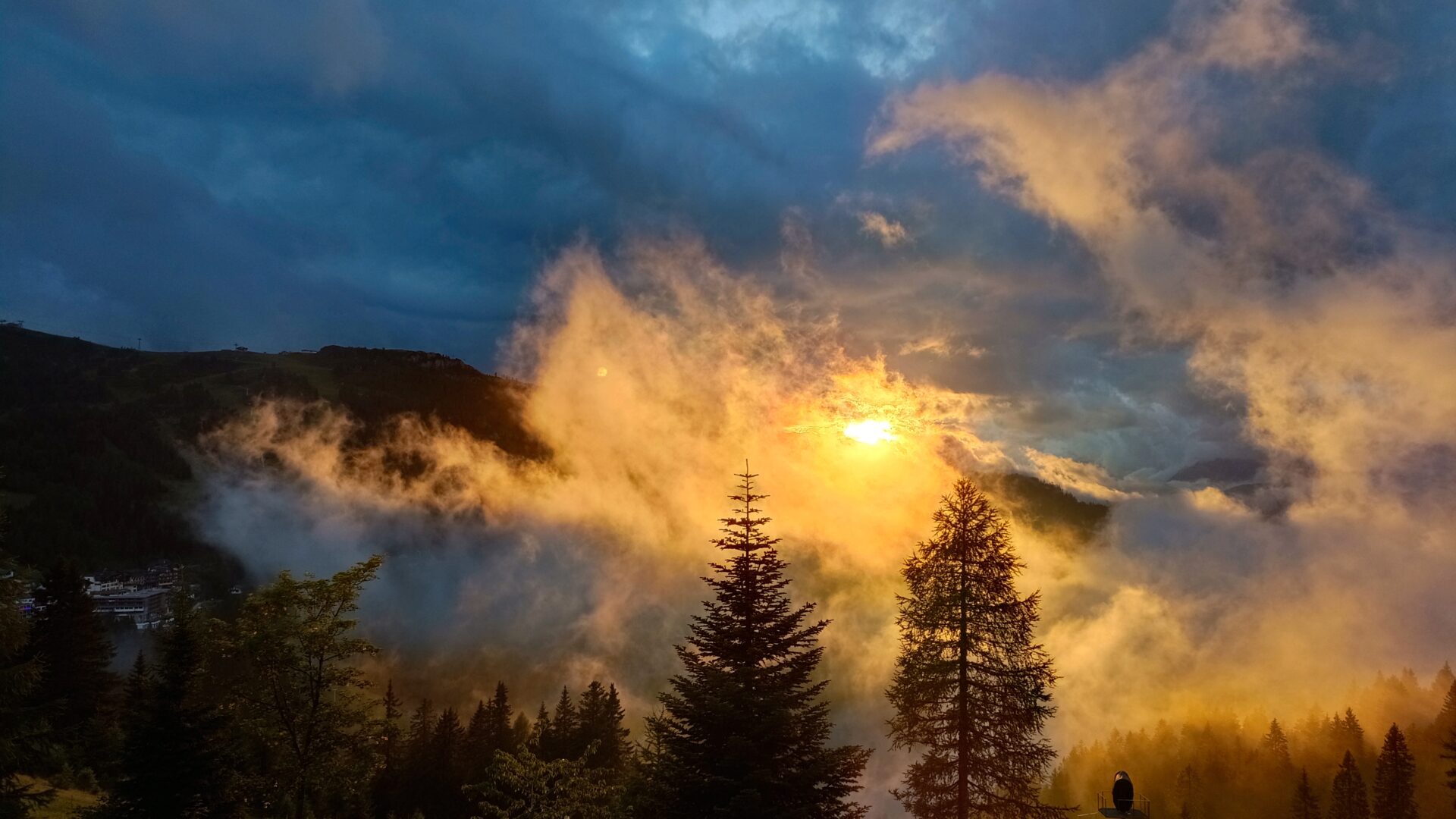 filter: 0; jpegRotation: 0; fileterIntensity: 0.000000; filterMask: 0; module:1facing:0; 
hw-remosaic: 0; 
touch: (-1.0, -1.0); 
modeInfo: ; 
sceneMode: Hdr; 
cct_value: 4716; 
AI_Scene: (10, -1); 
aec_lux: 79.0; 
hist255: 0.0; 
hist252~255: 0.0; 
hist0~15: 0.0;